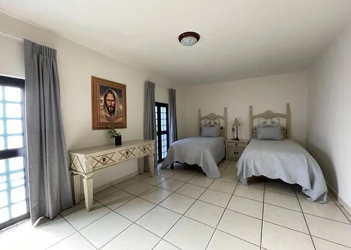 Casa Los Mariachis Centro